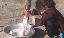 أبو محمد وأطفاله حكاية تختصر أوضاع غوطة دمشق الشرقية