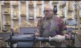 من النجارة الى الفن التشكيلي .. حكاية جسدها الخمسيني هشام كحيل بخبرته الطويلة