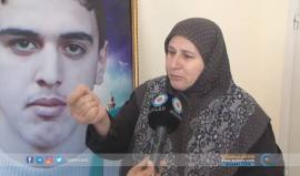 والدة الشهيد محمود سالم لقيادة القسام رداً على قرار الكابينت: " أطالبكم بعدم التنازل عن ملف جثامين الشهداء في أي صفقة "