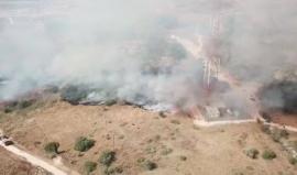 #شاهد حرائق واسعة في حقول المستوطنين في غلاف غزة بفعل الطائرات الورقية الحارقة