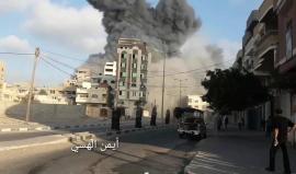 #شاهد قصف مبنى مؤسسة المسحال في مخيم الشاطئ من قبل الطائرات الحربية الصهيونية