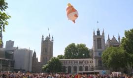 #مباشر إطلاق دمية عملاقة على شكل “ترامب رضيع” في سماء لندن...احتجاجا على زيارته للمملكة المتحدة.