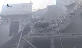 وكالة قاسيون | اللحظات الأولى للغارات الجوية التي استهدفت مدينة زملكا بريف دمشق