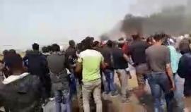 #مباشر استمرار اعتداء قوات الاحتلال على المشاركين في فعاليات مسيرة العودة الكبرى على الحدود الشرقية لمدينة خانيونس