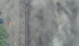 #شاهد النيران تلتهم برجاً في لندن مكون من 27 طابقاً.