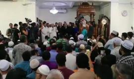 #فيديو الصلاة على جثمان الشهيد فادي البطش في مسجد "إيدامان" في العاصمة الماليزية كوالالمبور