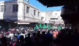 #عاجل #شاهد مسيرة حركة حماس في مدينة نابلس رفضا لقرار ترامب ونصرة للمسجد الأقصى . 
#القدس_عاصمة_فلسطين