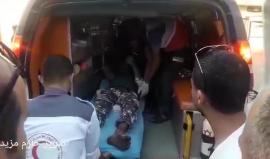 #فيديو اصابة متظاهر برصاص الاحتلال شرق البريج على حدود وسط قطاع غزة