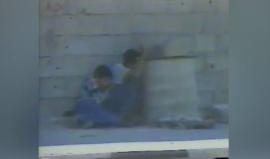 يوم حزين عايشه الشعب الفلسطيني.. 

اليوم الذكرى الـ 17 لاستشهاد محمد الدرة في حضن والده وأمام عدسات الكاميرات، في مشهد بشع هز مشاعر الإنسانية ارتكبه الاحتلال في اليوم الثاني من انتفاضة الأقصى