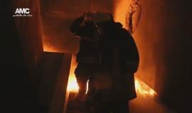 مركز #حلب الإعلامي: جرحى مدنيون وحرائق جراء غارات جوية على حي المواصلات بقنابل الفوسفور الحارقة.
تصوير: عارف العارف