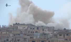 #شاهد | قصف بالبراميل المتفجرة على أحياء درعا البلد قبل قليل .