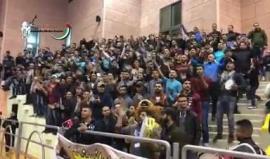 #شاهد
مشجعو فريق قلنديا يهتفون باسم الشهيد البطل أحمد جرار خلال اللعبة السلوية النهائية بين ارثوذوكسي بيت لحم ومركز شباب قلنديا.