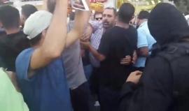 #شاهد ماذا فعلت أجهزة أمن السلطة عندما هتف المتظاهرون "بالروح بالدم نفديك يا غزة" في تظاهرة وسط رام الله