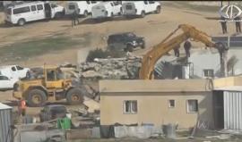 سلطات الاحتلال تمدد الإخلاء النهائي لقرية أم الحيران 3 أشهر