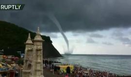 #شاهد عامود مياه على أحد شواطئ روسيا 

المصدر: RT