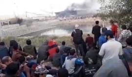 الشبان يقتحمون الحدود الشرقية لمدينة غزة