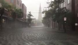 إعصار ماثيو يقتل 880 بهايتي ويحدث طوارئ بأميركا