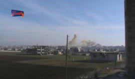 #شاهد الطيران الحربي يستهدف مدينة الرستن في حمص صباح اليوم