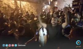 #شاهد| فرحة شبان القدس بإزالة الاحتلال للجسور والبوابات الحديدية من أمام المسجد الأقصى قبل قليل 
(قناة القدس)