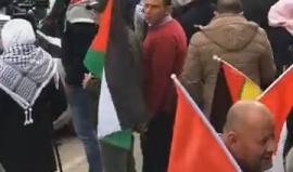 #شاهد #مباشر بدء تجمع المواطنين في كفر عقب استعدادا لمسيرة تتجه لحاجز قلنديا بالقدس المحتلة.