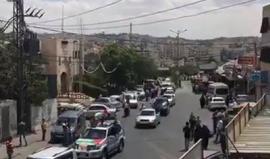 #شاهد جانب من جنازة الشهيد نعيم الشوامرة في الخليل 

يشار الى أن نادي الأسير الفلسطيني أعلن أمس استشهاد الأسير المحرر نعيم الشوامرة، بعد صراع من مرض ضمور العضلات الذي أصيب به نتيجة الإهمال الطبي بسجون الاحتلال