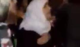 هكذا واجهت هدم منزلها .. 

#شاهد زغاريد والدة الأسير أمجد عليوي بعد هدم الاحتلال منزلهم في نابلس فجر اليوم