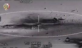 #شاهد الجيش المصري ينشر فيديو لاعتراض محاولة اختراق على الحدود الغربية للبلاد