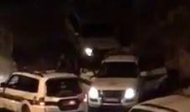 اعتقال الشاب سعود محمودعليان 18عام بعد اقتحام منزله فجرا وتفتيشه بحي عين اللوزه في بلده سلوان