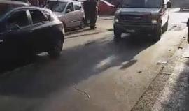 #عاجل .. المزيد من سيارات الإسعاف تتوجه إلى وسط نابلس حيث تدور اشتباكات عنيفة بين مسلحين وقوات السلطة الأمنية التي أصيب منها 4 عناصر حالة 2 منهم خطيرة .