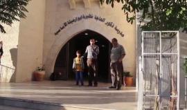 #شاهد 
قصيدة فلسطيني أنا اسمي فلسطيني _ وجزء من قصيدة فلسطيني ممنوع تعيش 
إلقاء الطفل مؤمن عبد النبي