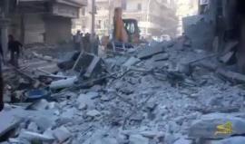 #شاهد
مجزرة جديدة في حي الشعار بحلب راح ضحيتها عائلتين بأكملها وأكثر من 25 شهيدا.