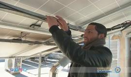 شاهد كيف يستخدم المواطنون في الخليل الطاقة الشمسية لتوليد الكهرباء.تقرير: ممدوح حمامرة