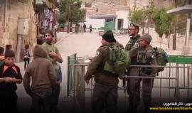 #شاهد 
تضييق قوات الاحتلال على المواطنين في البلدة القديمة لمدينة الخليل.
تصوير ثائر الفاخوري