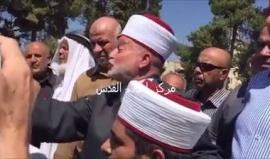في أعقاب الإقتحامات اليهودية .. كلمة للمفتي العام وخطيب المسجد الأقصى محمد حسين حول احداث الأقصى اليوم