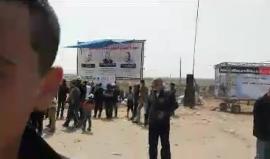 #مباشر جولة صباحية والاستعداد لجمعة #حرق_العلم من مخيم العودة شرق غزة
بث/ عبد الرحمن الربعي