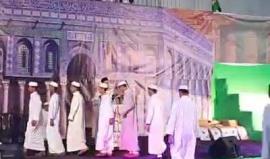 #بث_مباشر: تكريم 200 حافظ وحافظة للقرآن الكريم في دير البلح وسط قطاع غزة