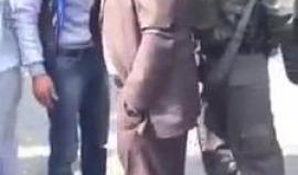 #شاهد ماذا قال هذا المسن لجنود الاحتلال الذين تواجدوا أمام أحد المساجد في بلدة بني نعيم شرقي الخليل؟