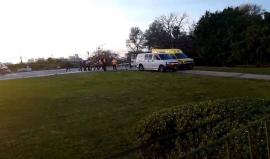 #شاهد لحظة وصول جنديين إسرائيليين قتلى و 3 مصابين بحالة الخطر إلى المستشفى بعد عملية دهس نفذها فلسطيني قرب مستوطنة "ميفو دوتان" المقامة على أراضي جنين