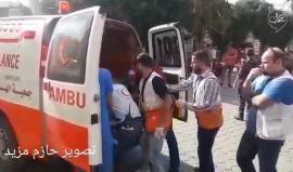 #عاجل إصابة شاب بجراح خطيرة بالراس برصاص قوات الاحتلال قرب السياج الفاصل شرق البريج وسط قطاع غزة .