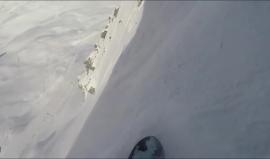 جبال الألب الفرنسية .. التزلج وسط الانهيار الجليدي!