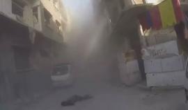#شاهد عناصر في #الدفاع_المدني_السوري يوثقون لحظة استشهادهم خلال عملهم تحت القصف بمدينة #دوما بالغوطة الشرقية