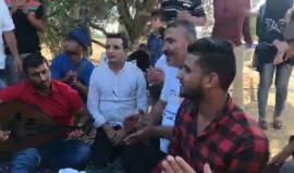 فريق النضال السلمي ينظم رحلته الثانية تحت عنوان #رحلات_العودة في مخيم العودة شرق خانيونس .
تصوير يوسف اصليح