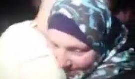 #شاهد لحظة افراج الاحتلال عن الأسير الفلسطيني ورد عوض شقيق الشهيد جعفر عوض من معتقل "عوفر" ليلا