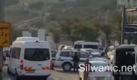 قوات الاحتلال تغلق الشارع الرئيسي في بلدة سلوان جنوبي الأقصى عقب اندلاع مواجهات بالمكان