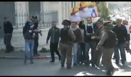 #شاهد قوات الاحتلال تصعد من انتهاكاتها بحق الناشطين خلال التظاهرات 
تقرير: زياد أبوغزالة ‏