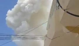 #شاهد انفجار سيارة قرب فندق قبالة مدخل مجمع القصر الرئاسي بـ مقديشو