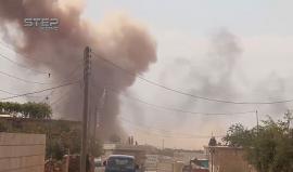 طائرات النظام وروسيا تشن غارات على ريف #حلب الجنوبي