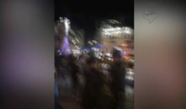 #عاجل قوات السلطة تمنع مظاهرة على دوار المنارة برام الله، رفضا للعقوبات التي تفرضها على قطاع غزة المحاصر من الاحتلال. 
#ارفعاو_العقوبات