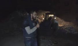 قيامة #إدلب .. 4 عوائل محاصرة تحت أنقاض مبنى دمرته الطائرات الروسية في مدينة ادلب
تقرير هادي العبدالله