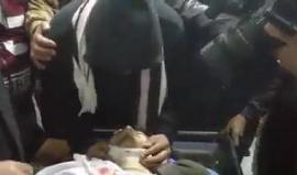 #فيديو جثمان الشهيد أحمد سليم في مستشفى قلقيلية حيث ارتقى خلال مواجهات مع قوات الاحتلال مساء اليوم